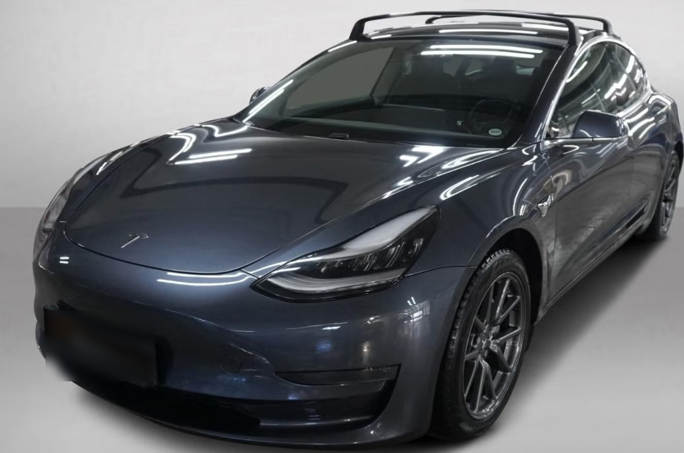 Tesla Model 3 2019 1