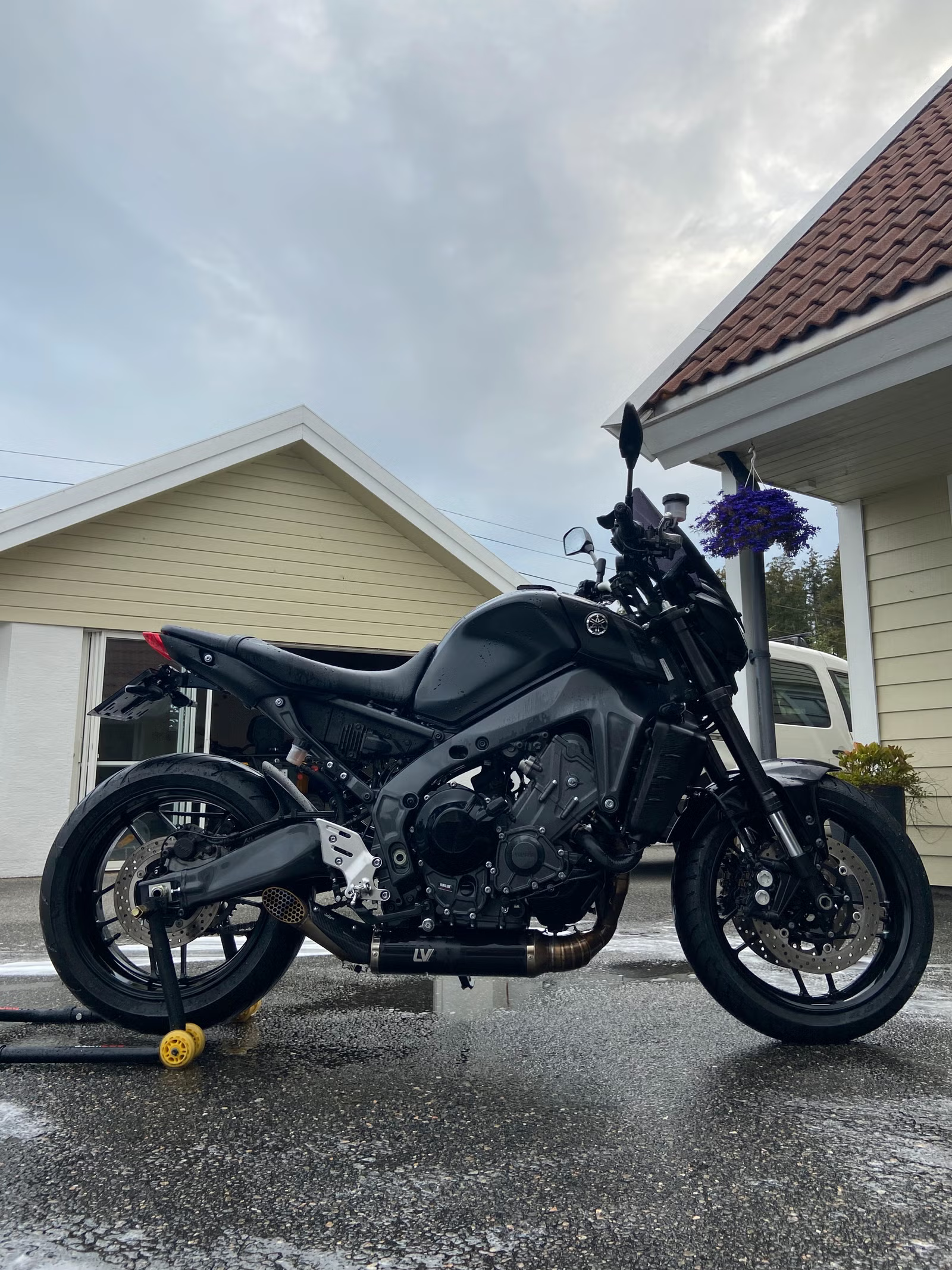 Yamaha MT-09 2023 4