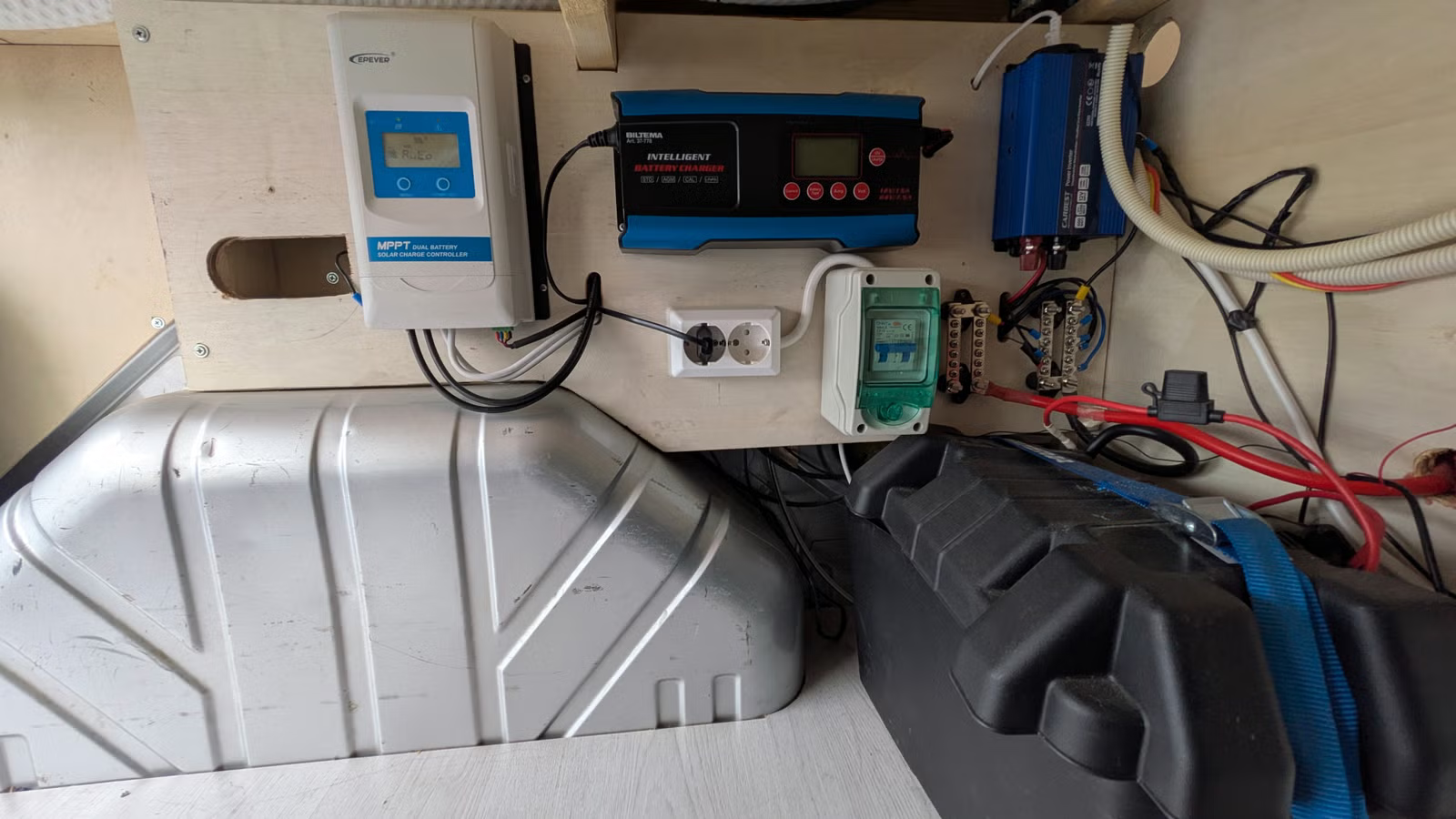 Ford Transit Custom 2013 23