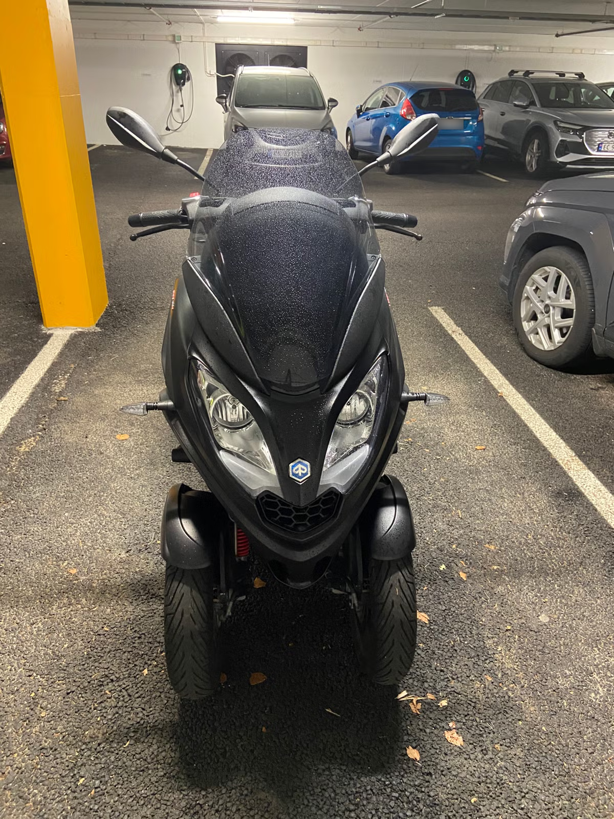 Piaggio MP3 300 HPE 2021 3