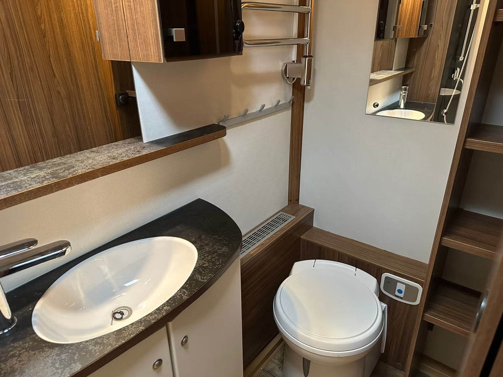 Polar 650 BQWA Alde 2022 15