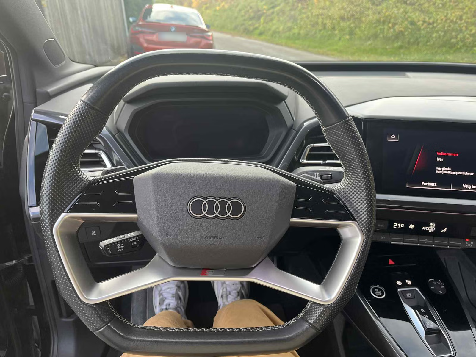 Audi Q4 e-tron 50 quattro 2022 8