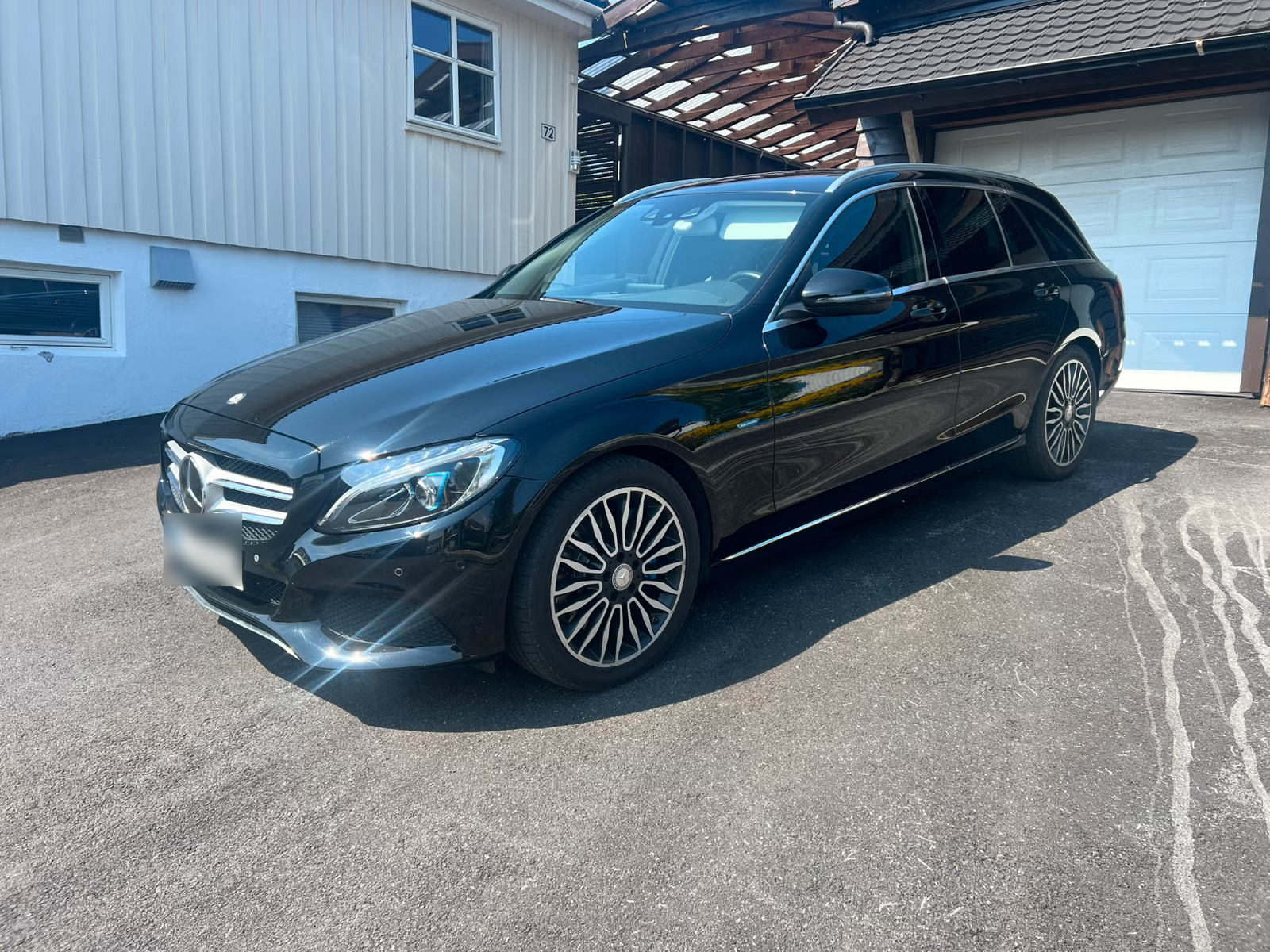 Mercedes-Benz C350e 2016 1