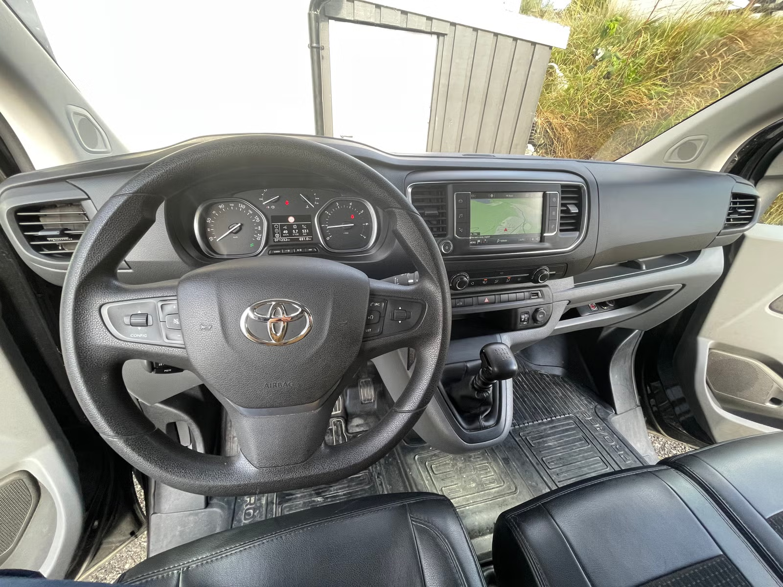 Toyota Proace 2017 6