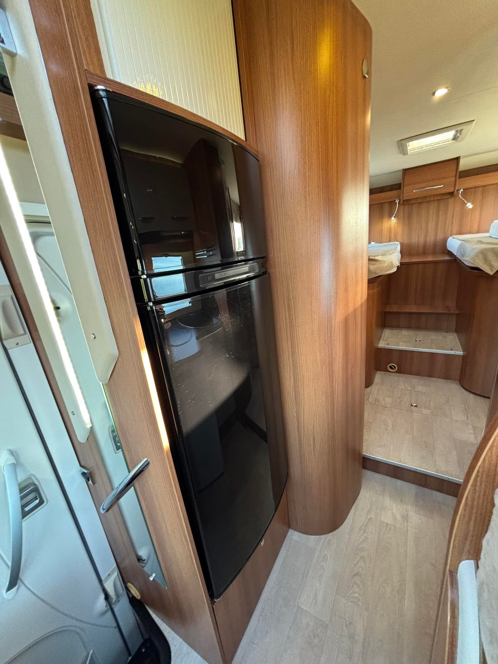 Challenger Sirius 3097 2015 14