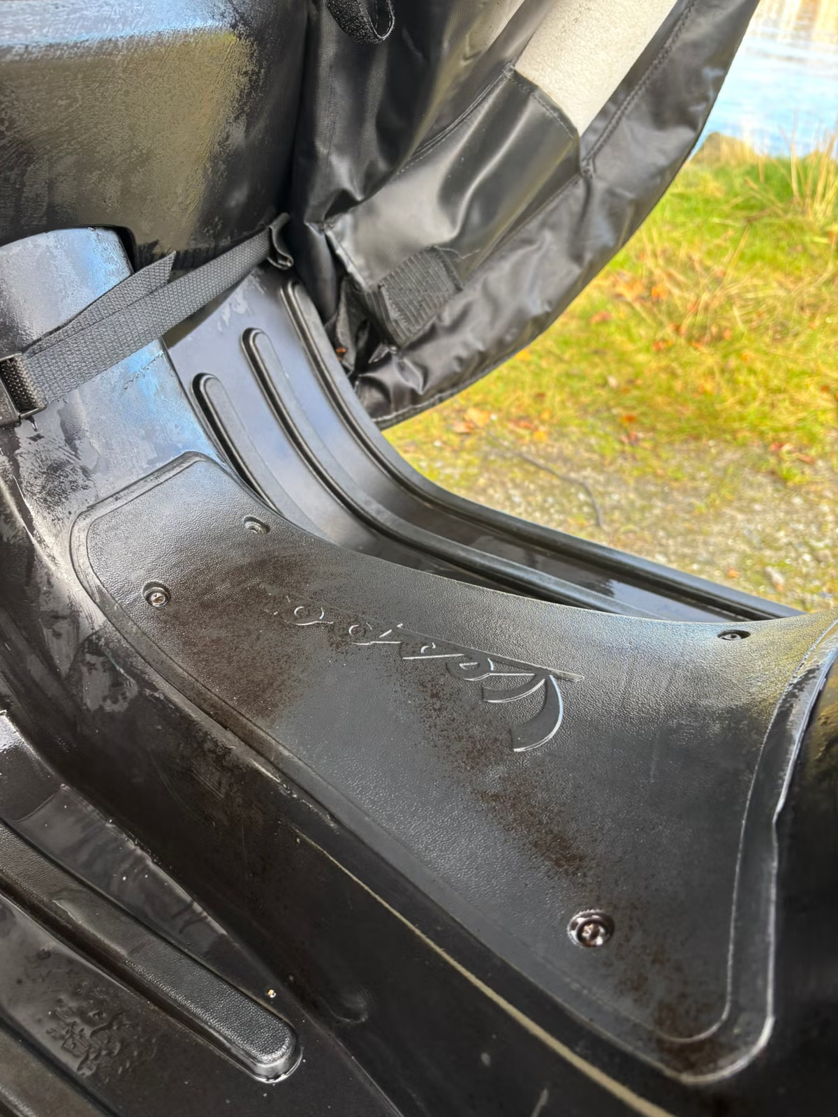 Vespa GTS 300 Notte 2020 11