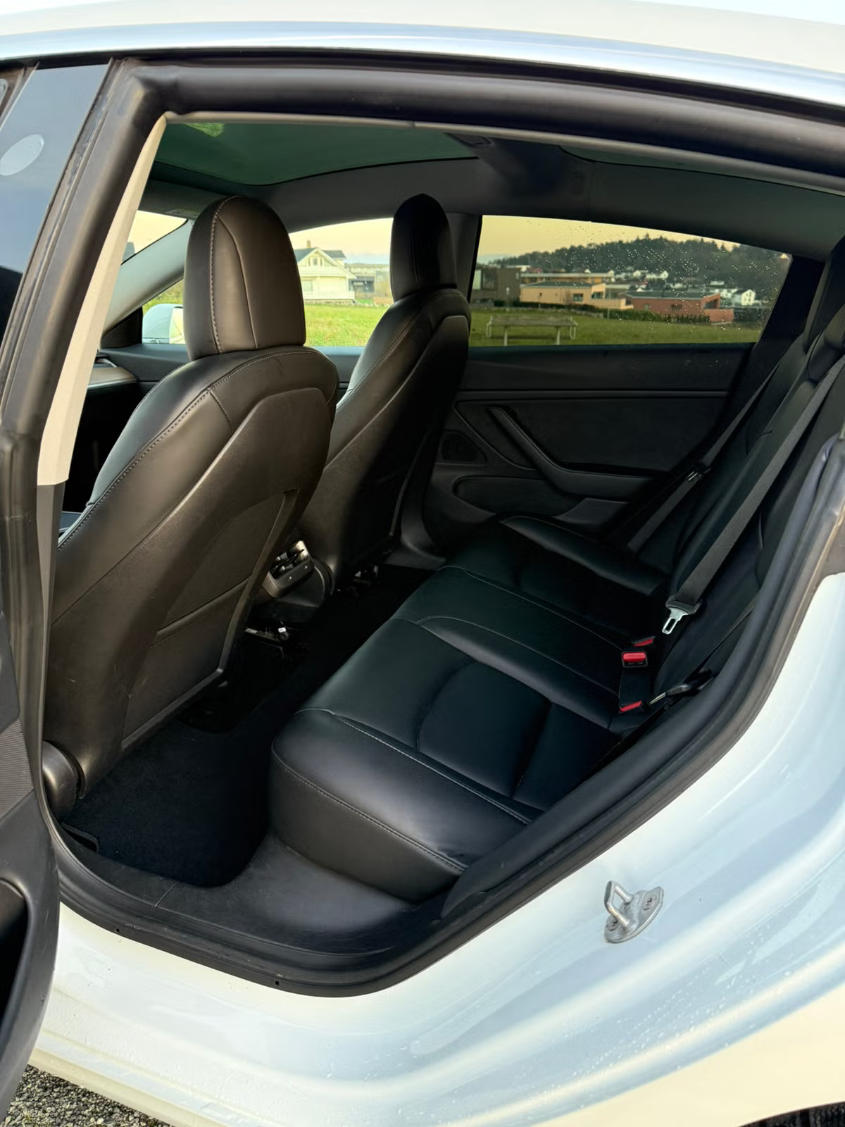 Tesla Model 3 Long Range AWD 2019 13