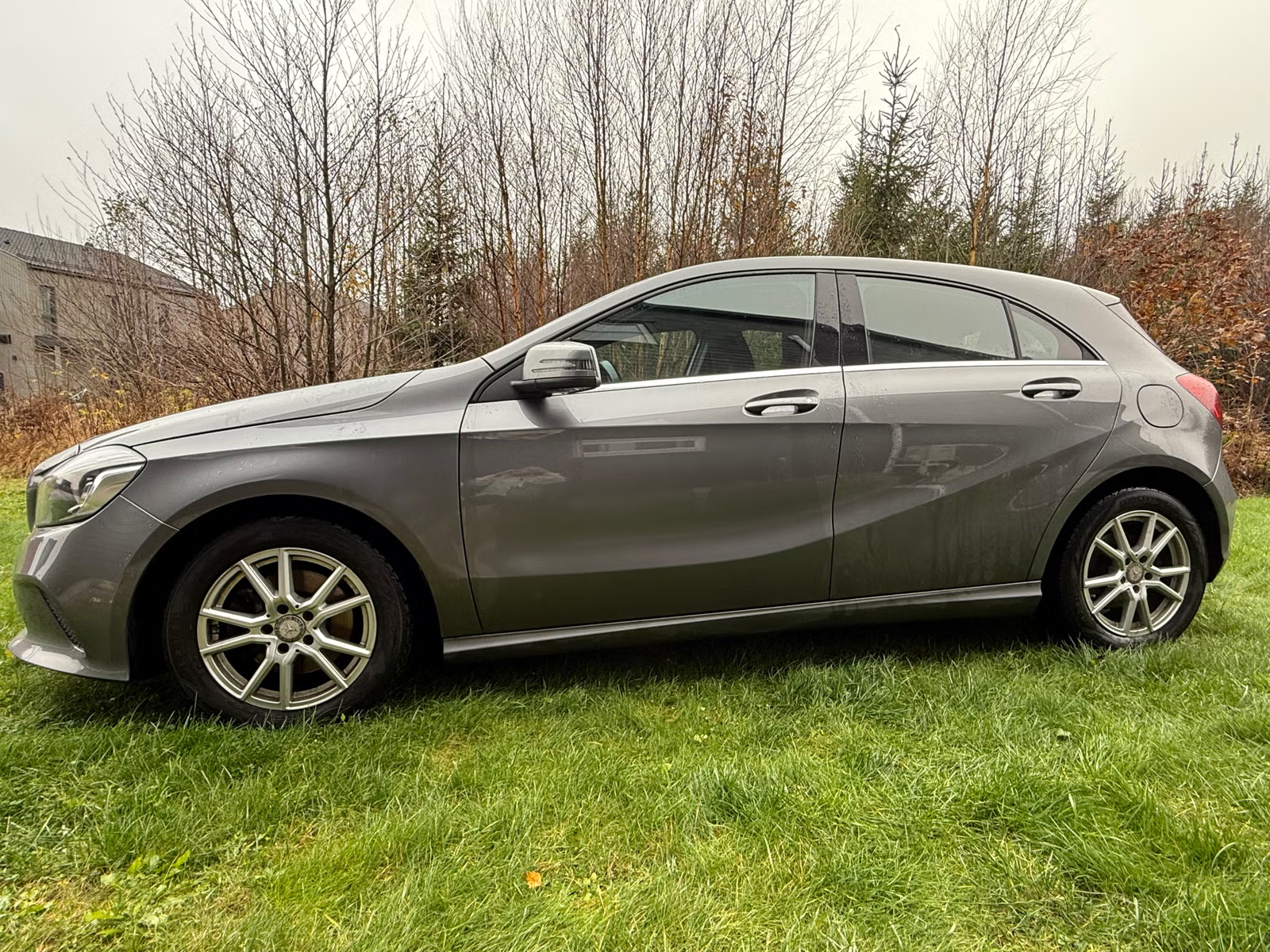 Mercedes-Benz A160 2016 9