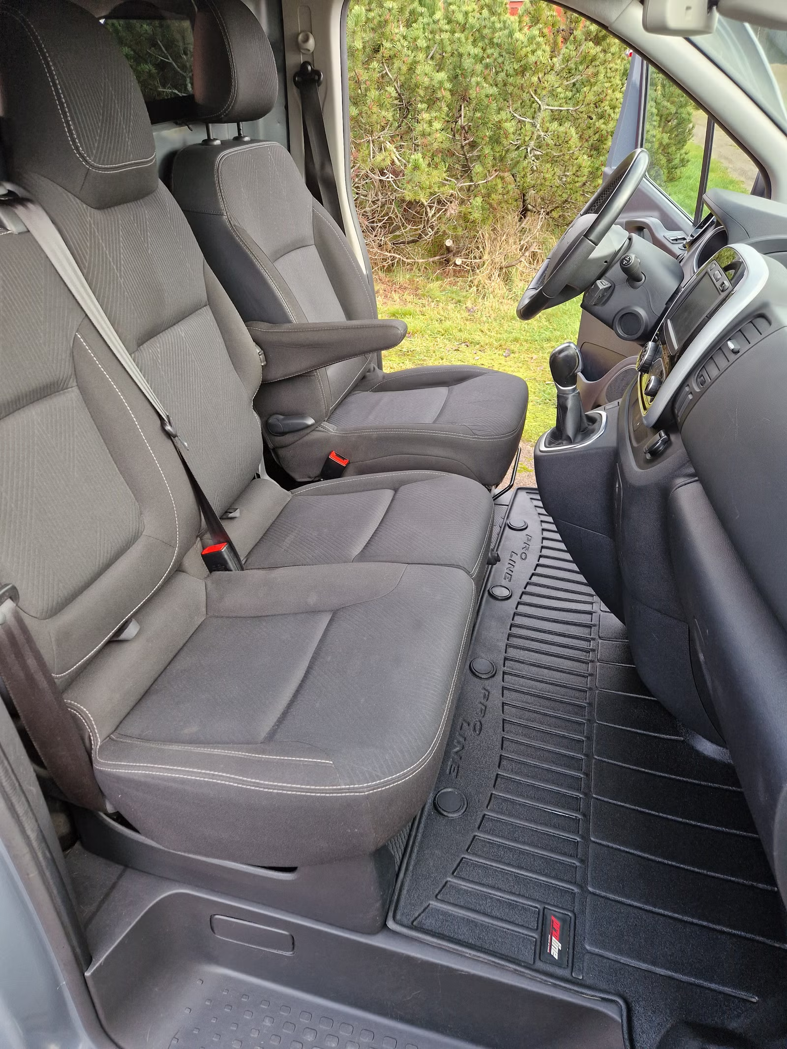 Renault Trafic 2020 12