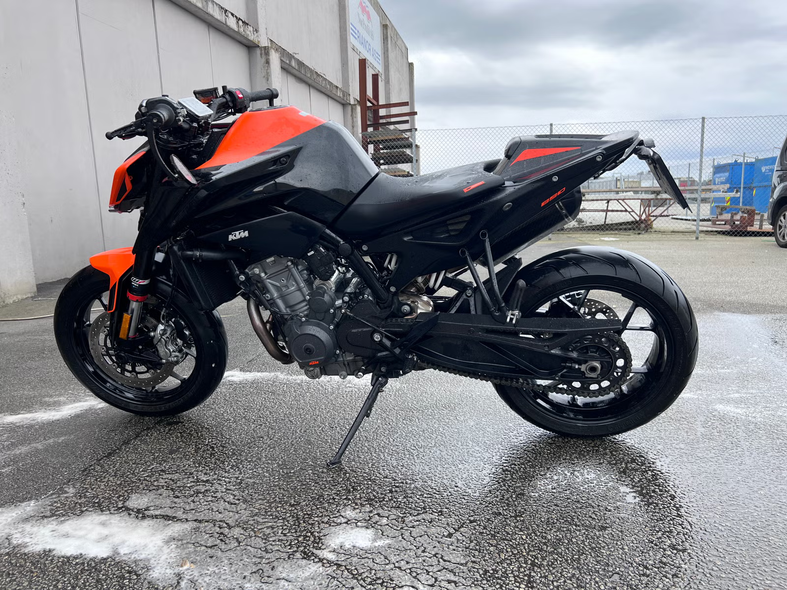 KTM 890 Duke 2021 8