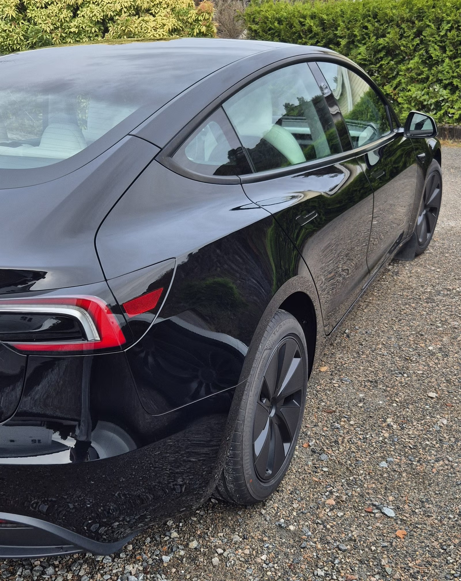 Tesla Model 3 2024 6