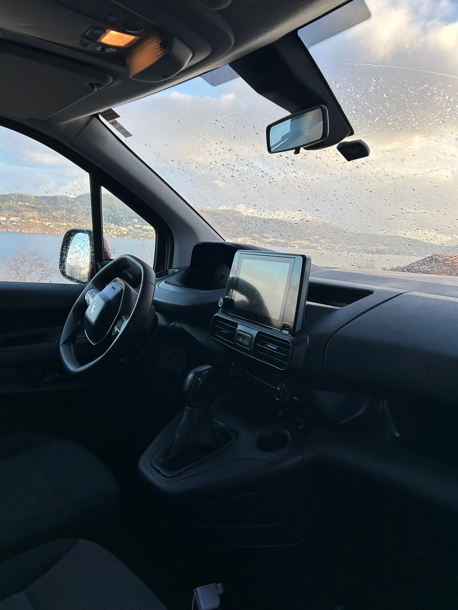 Peugeot Partner 2019 12