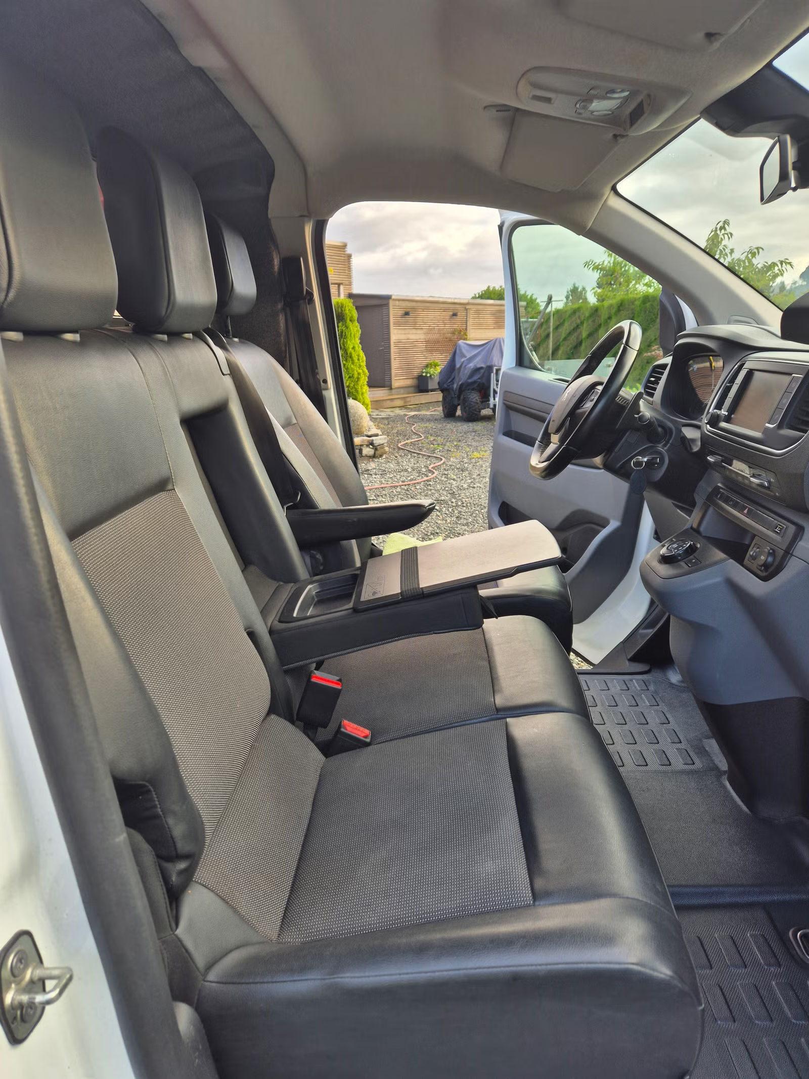 Peugeot Expert Traveller 2020 5