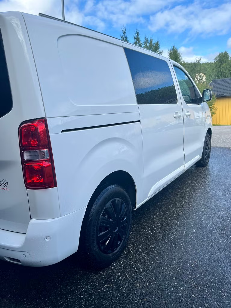 Peugeot Expert 4x4 Mester 2018 21