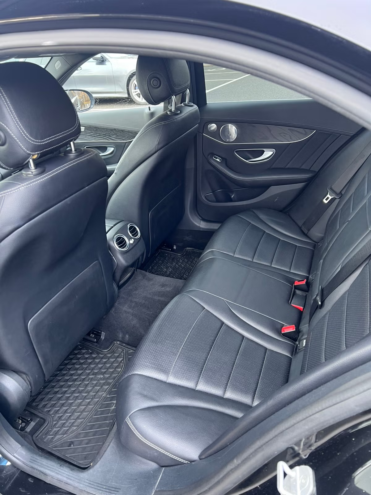 Mercedes-Benz C-Klasse 2015 10