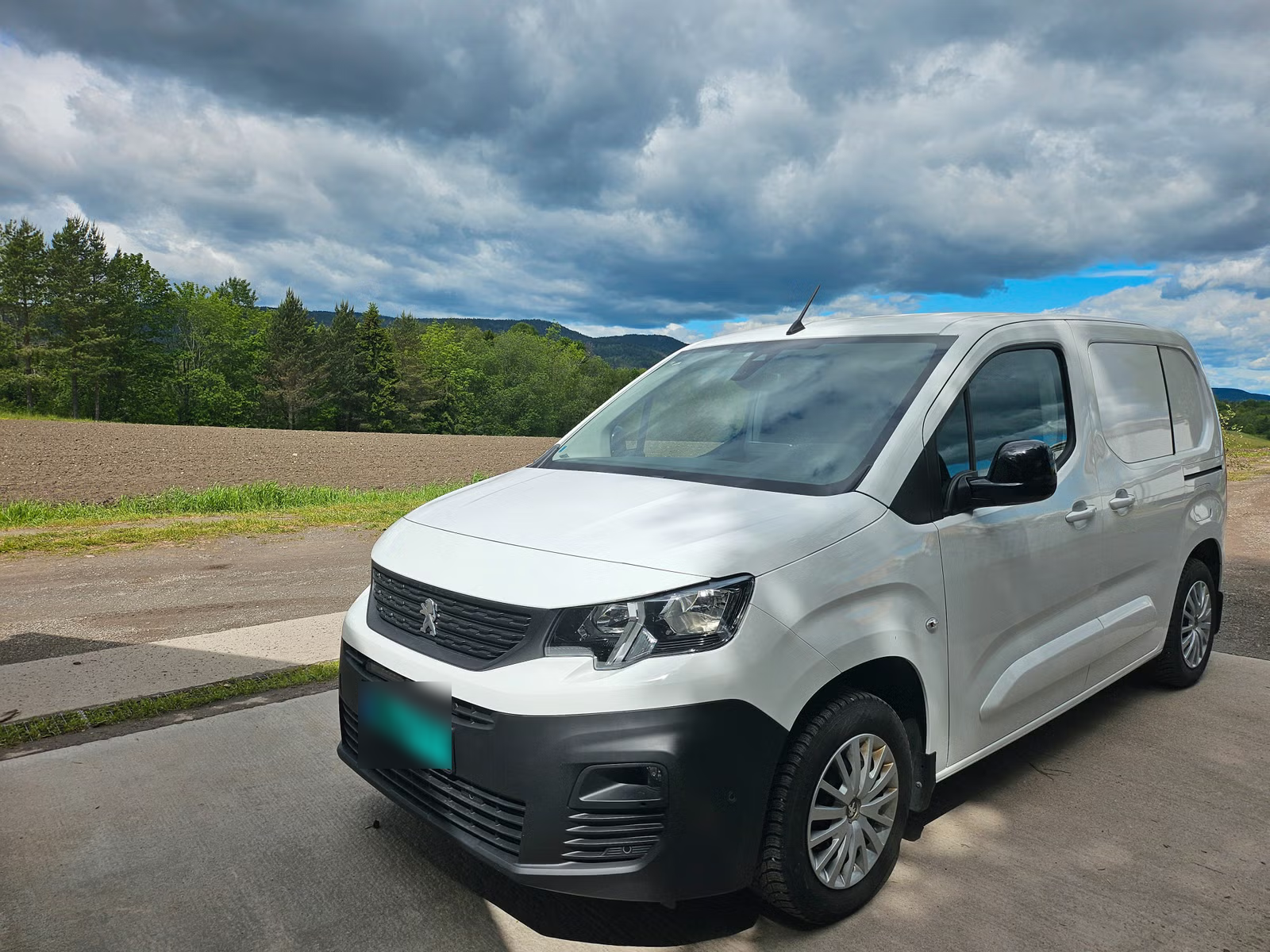 Peugeot Partner 2022 10