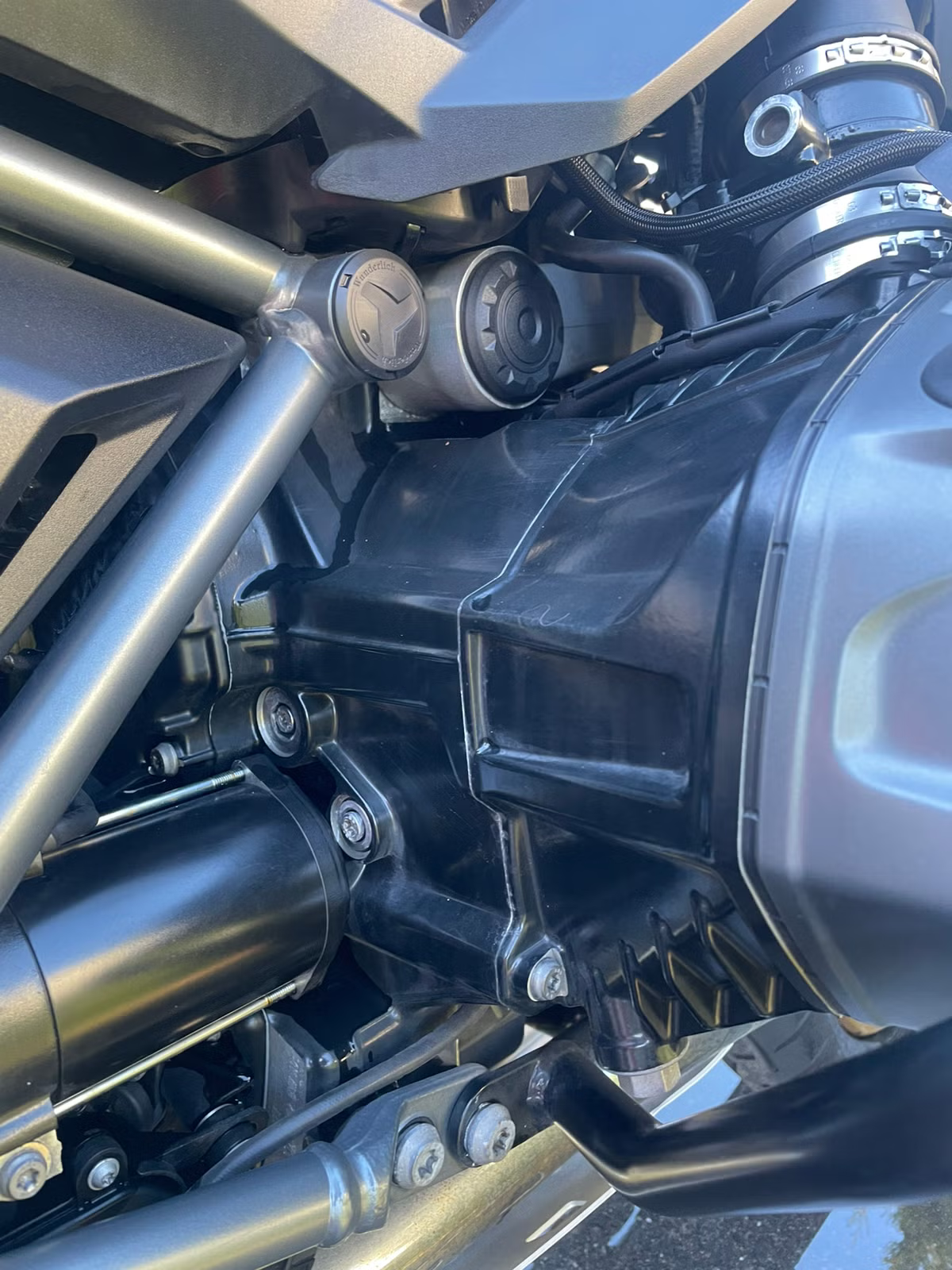 BMW R 1250 GS Triple Black 2021 25