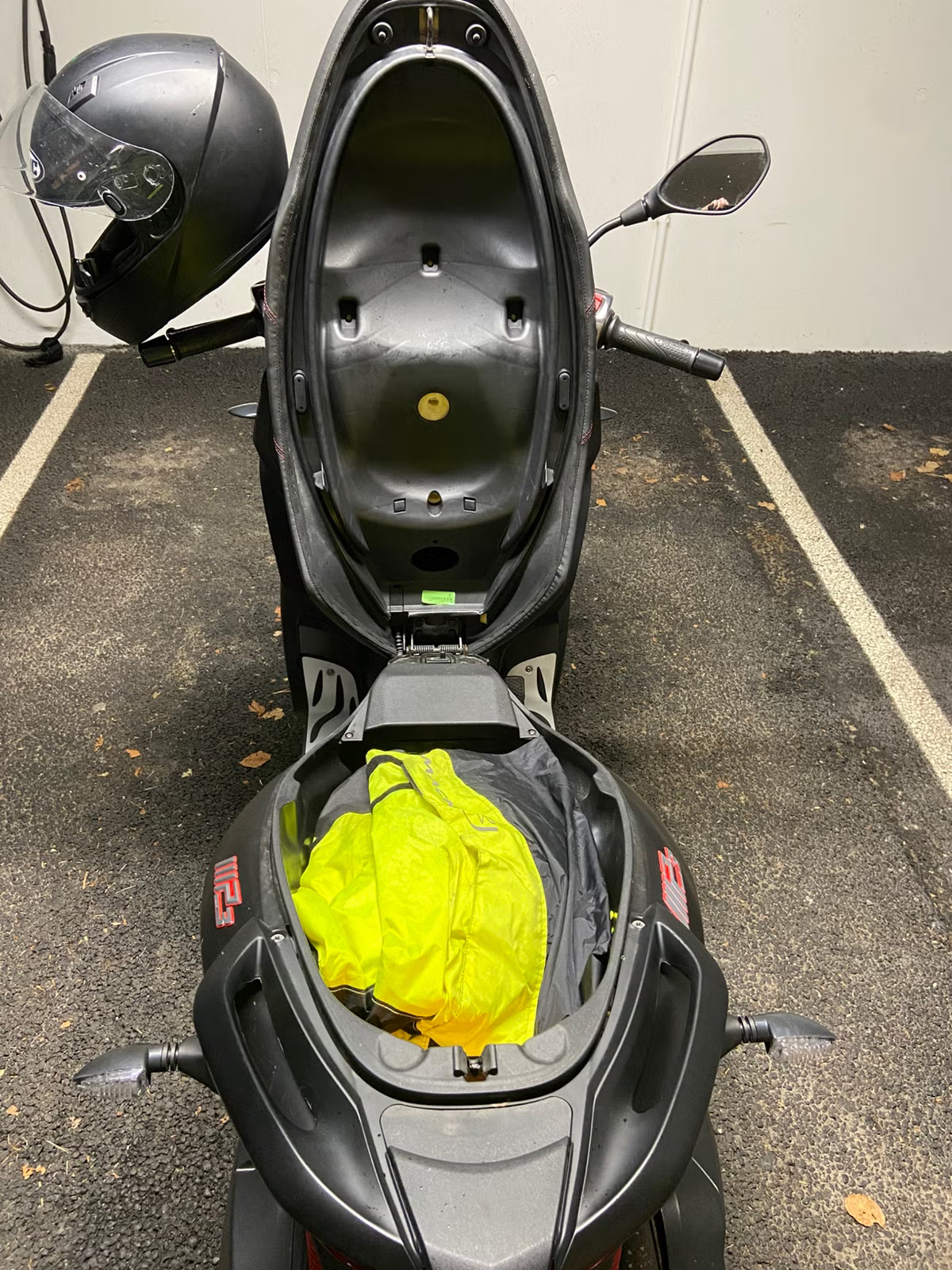 Piaggio MP3 300 HPE 2021 9