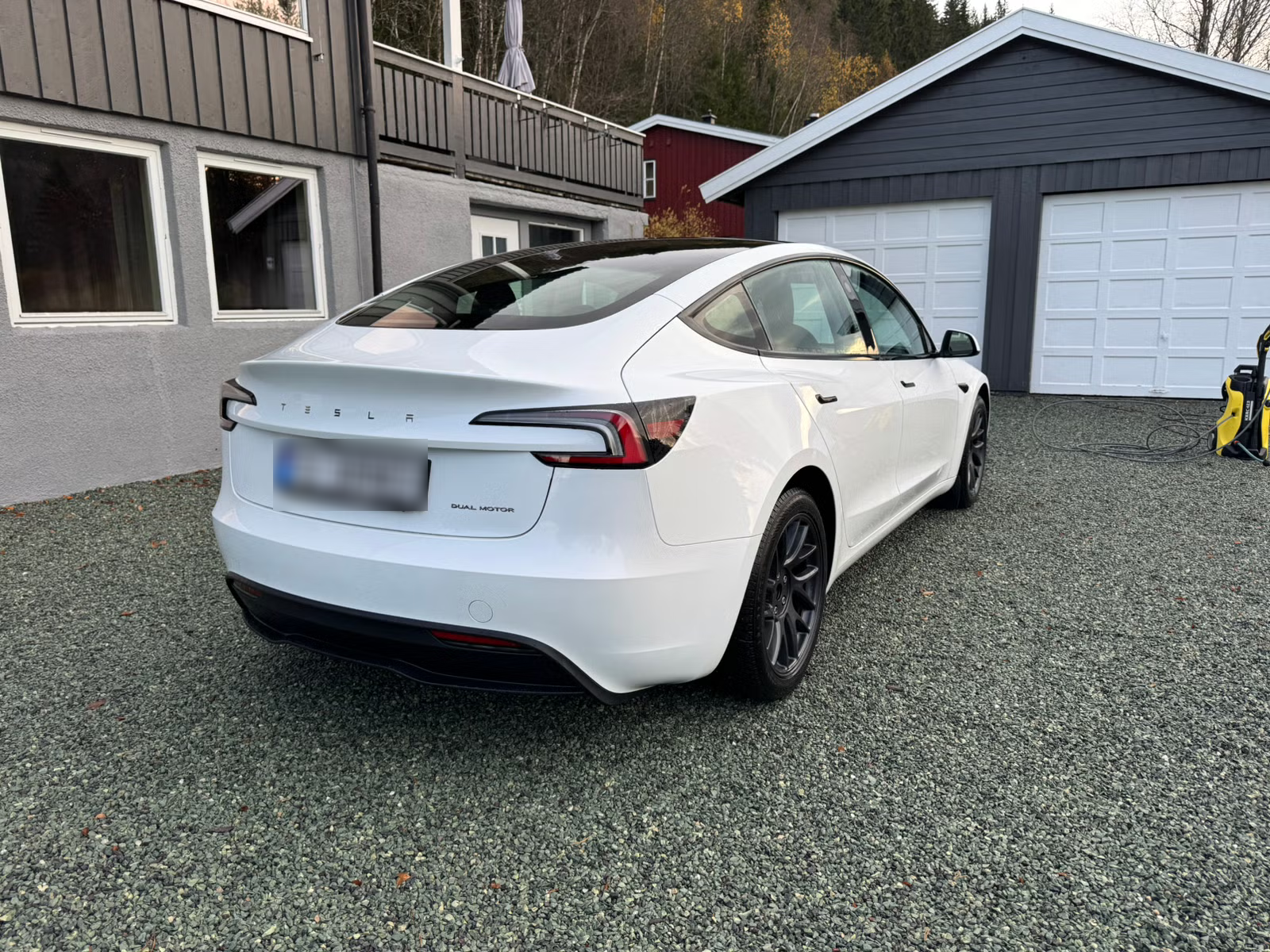 Tesla Model 3 2024 2