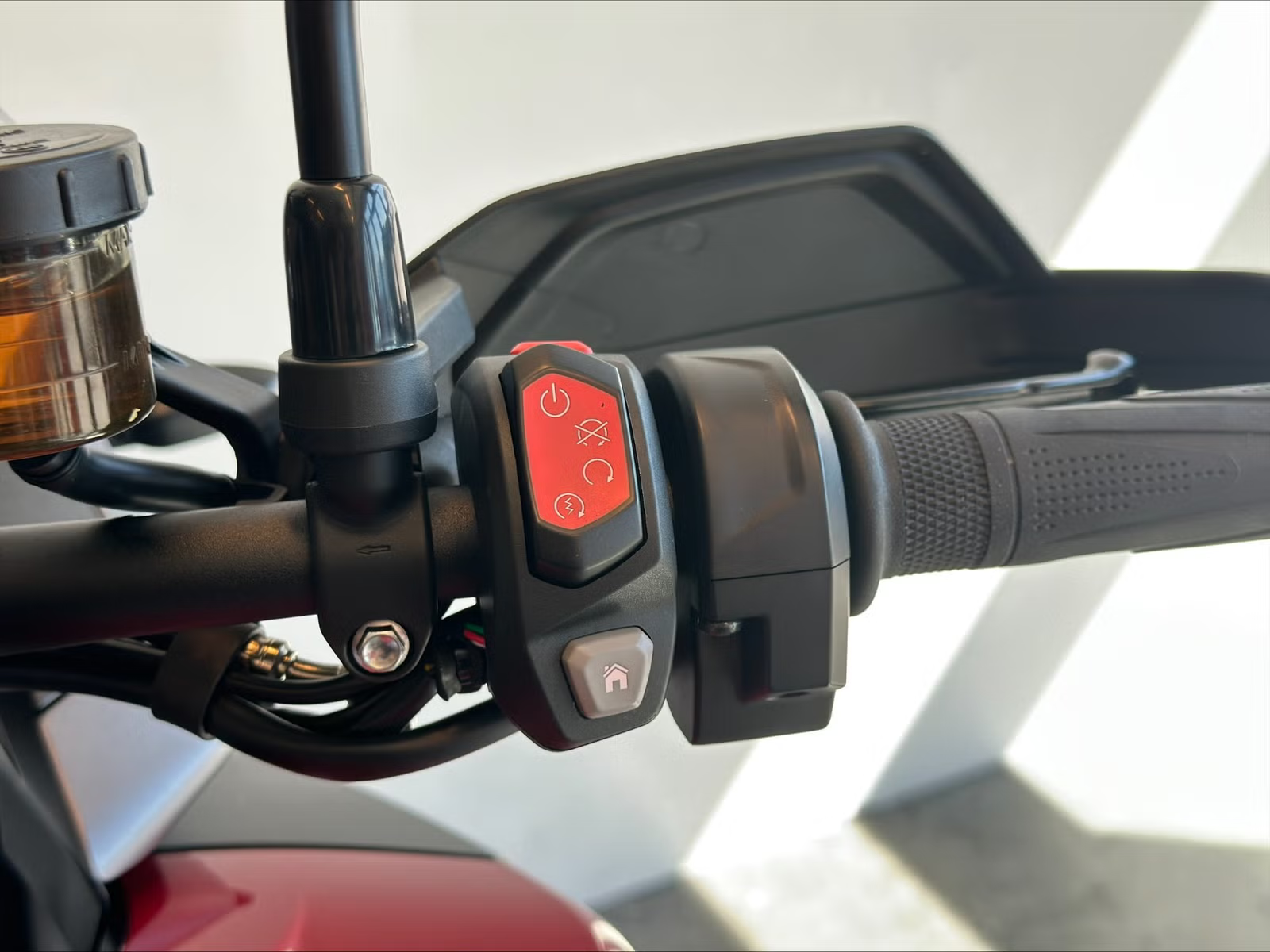 Triumph Tiger 1200 GT PRO 2024 11