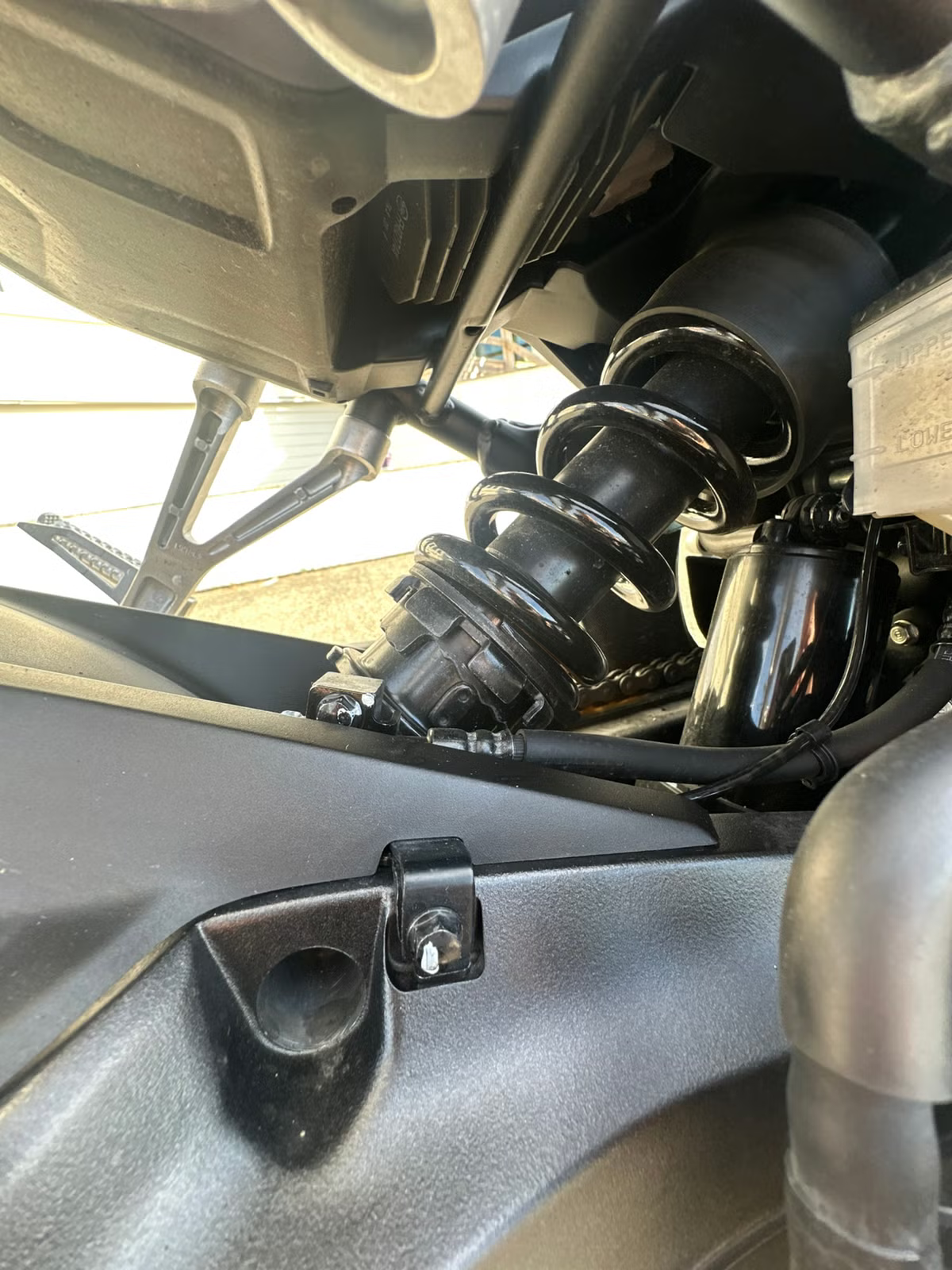 Honda CB 650 R 2025 36