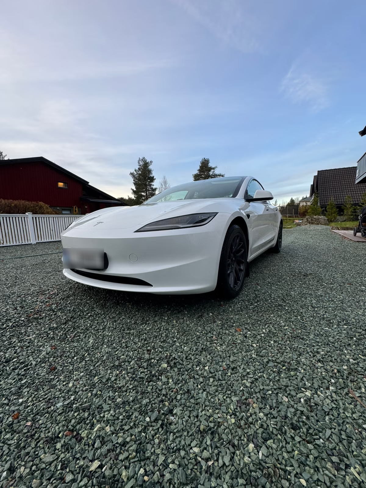 Tesla Model 3 2024 7