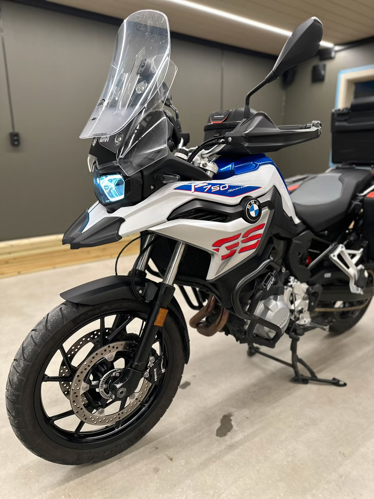 BMW F 750 GS 2023 11