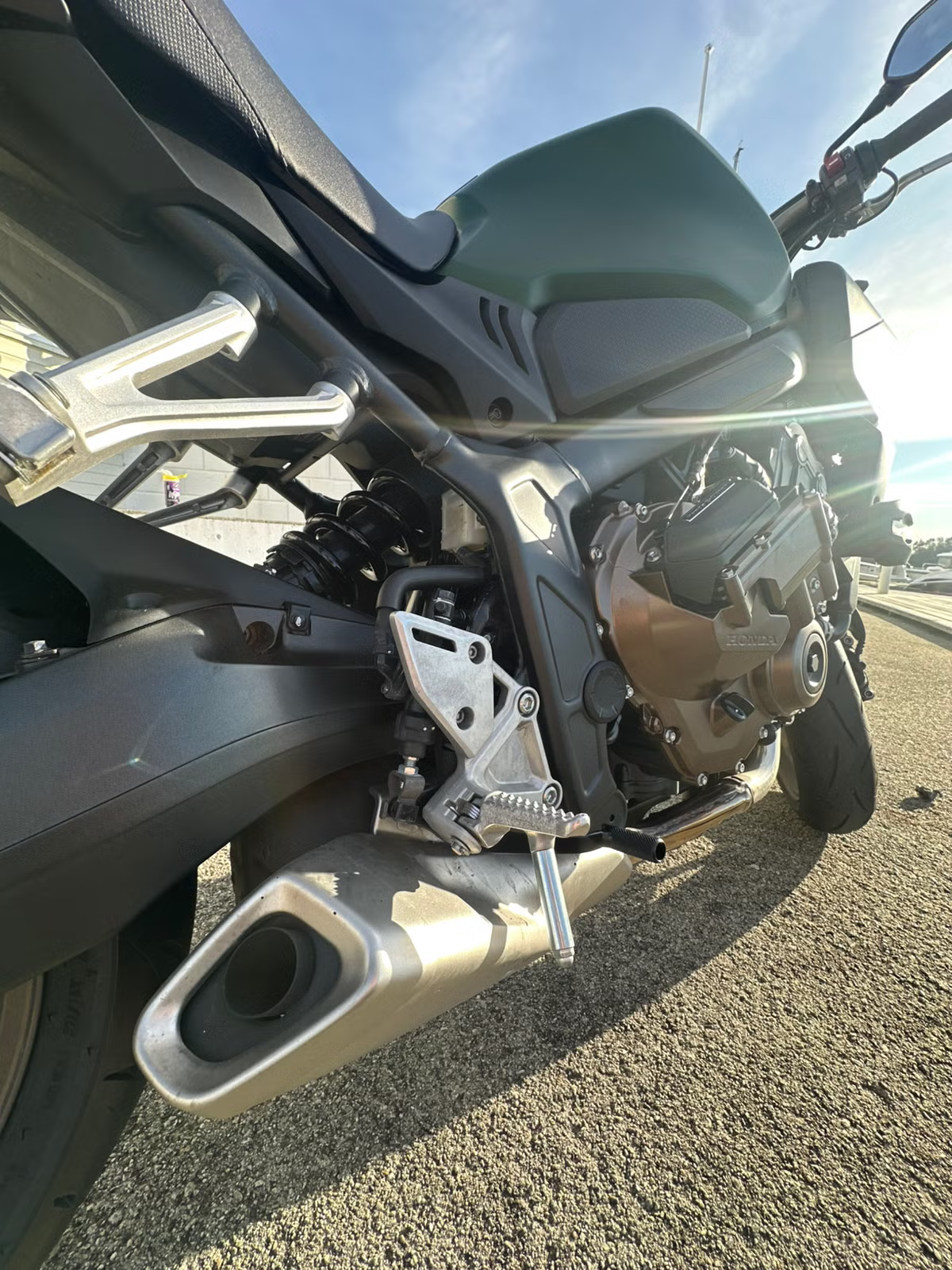 Honda CB 650 R 2025 38