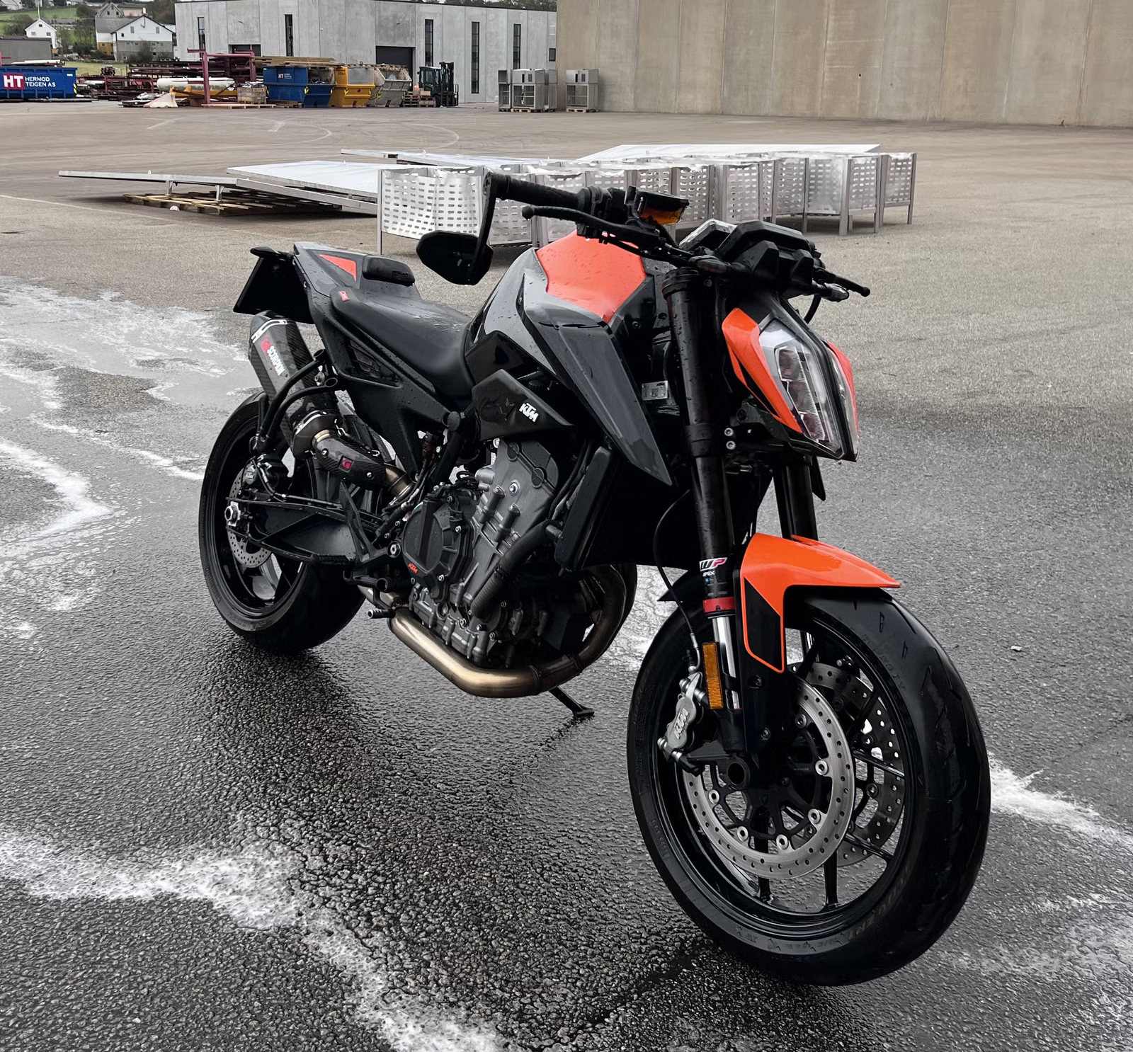 KTM 890 Duke 2021 1