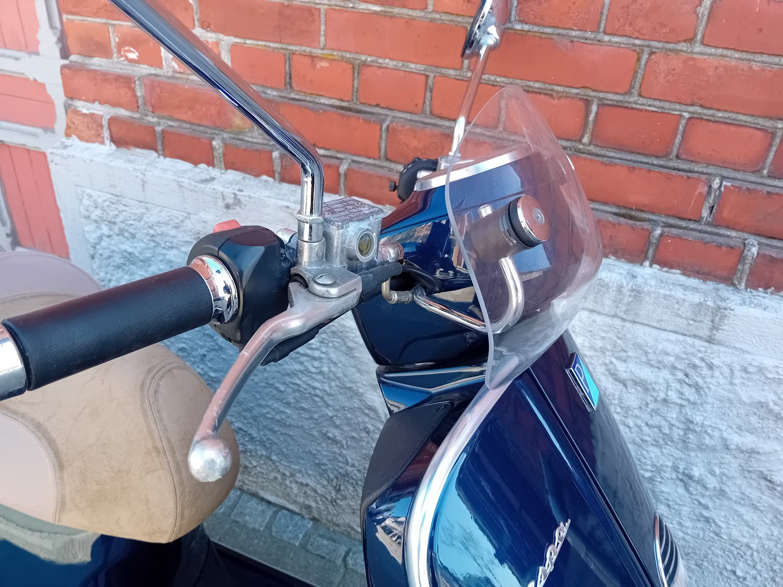 Vespa GTV125, Navy, Jubileumsmodell 2009 6