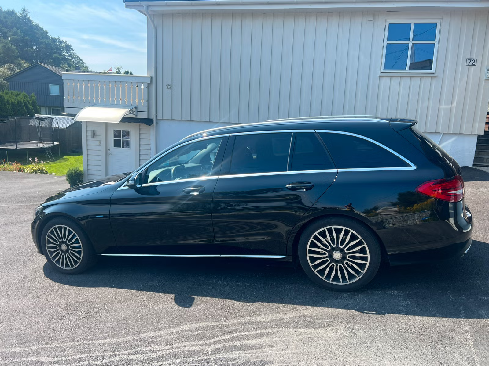 Mercedes-Benz C350e 2016 11