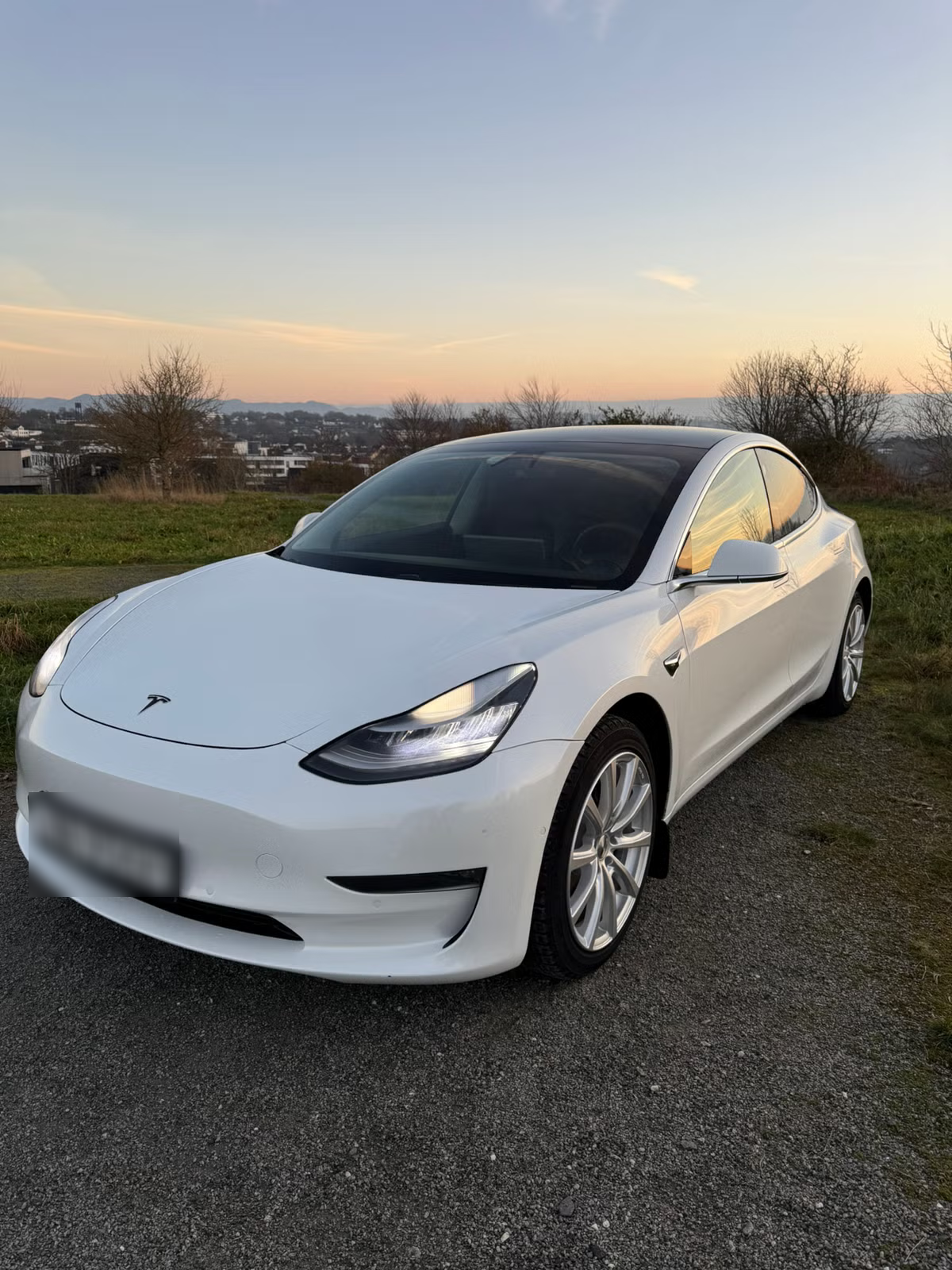 Tesla Model 3 Long Range AWD 2019 11