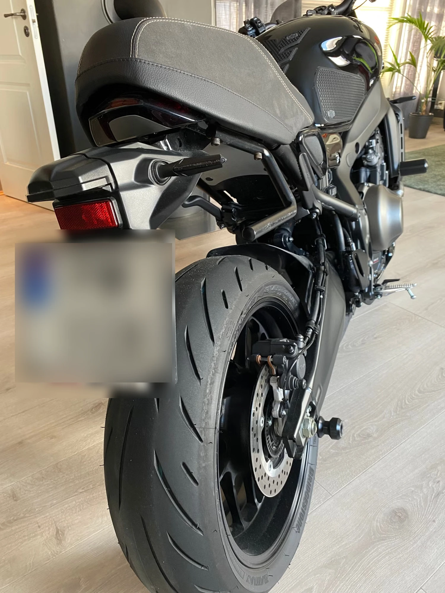 Yamaha XSR 900 2022 21