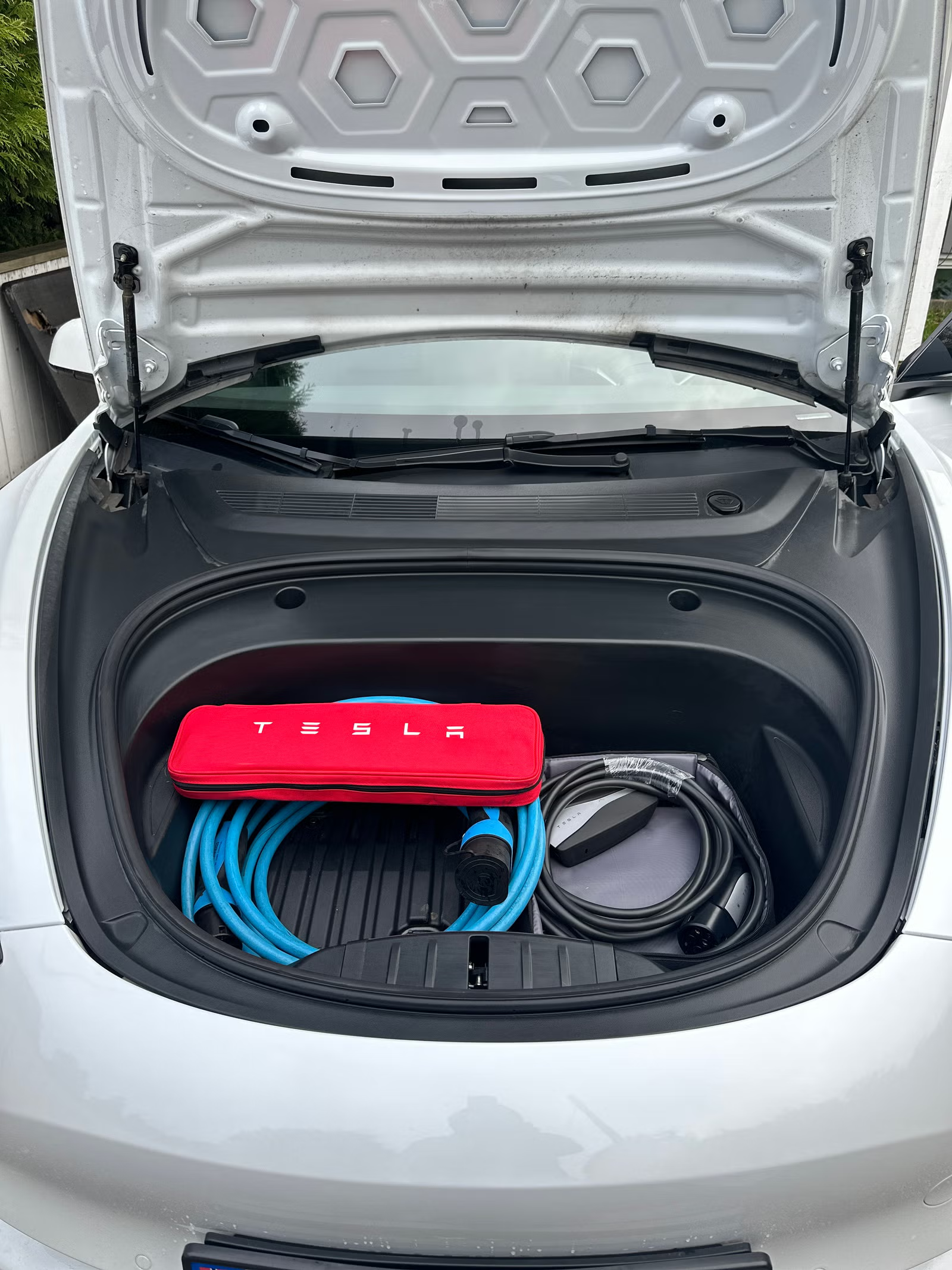 Tesla Model 3 Standard Range 2022 14