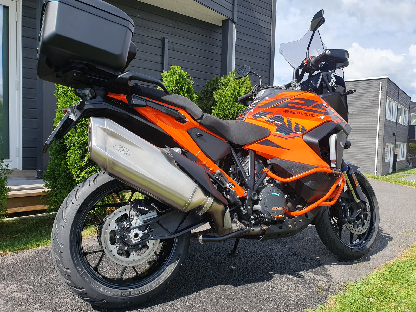 KTM 1290 Super Adventure S 2024 6