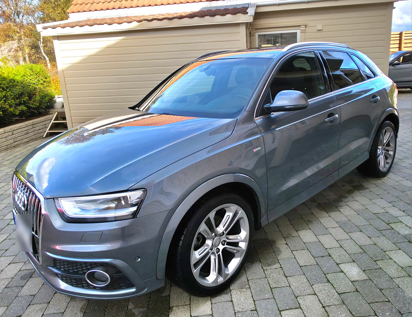 Audi Q3 2013 1
