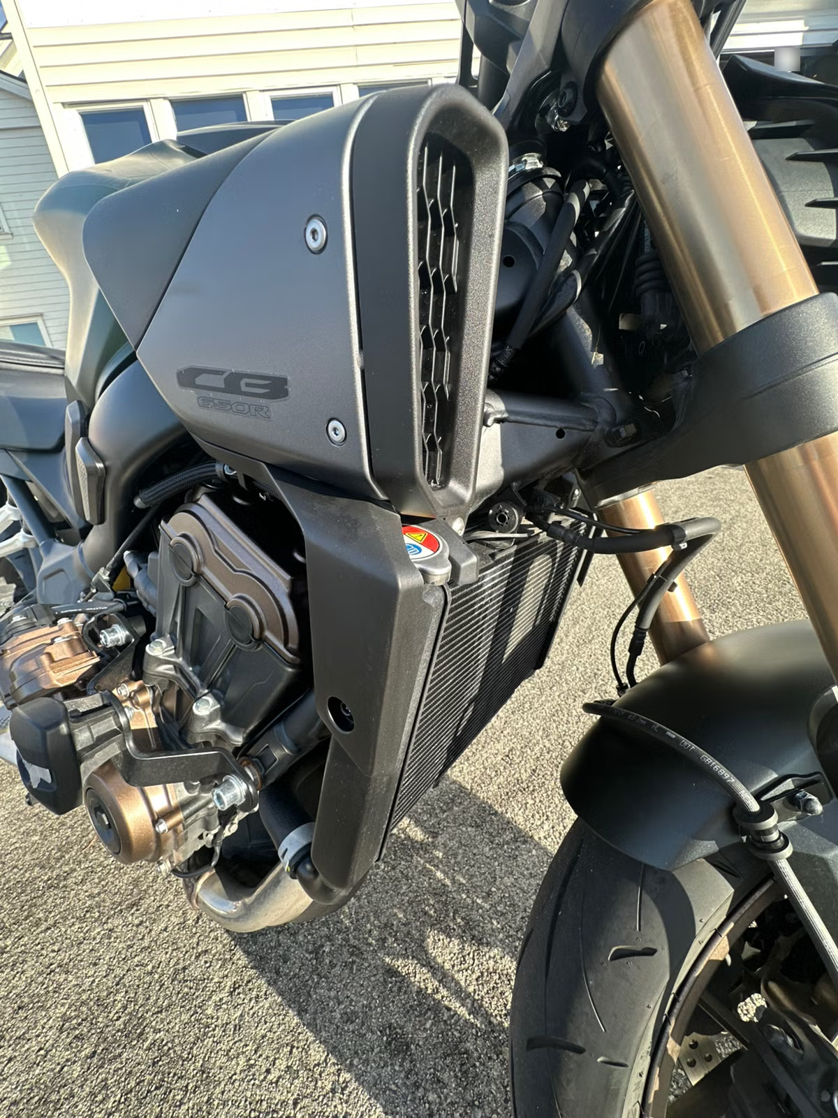 Honda CB 650 R 2025 25