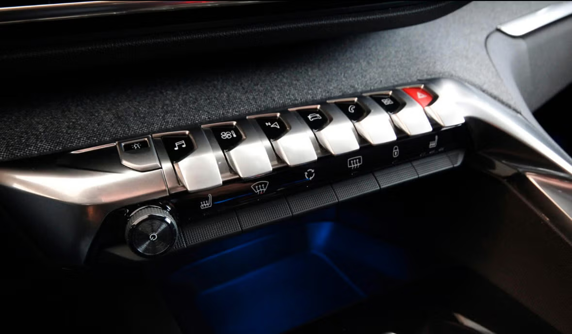 Peugeot 3008 2019 13