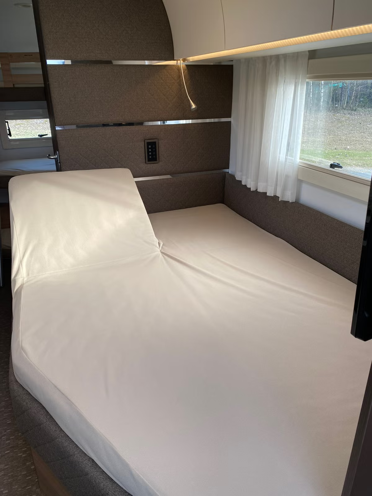 Adria Alpina 663UK 2017 9