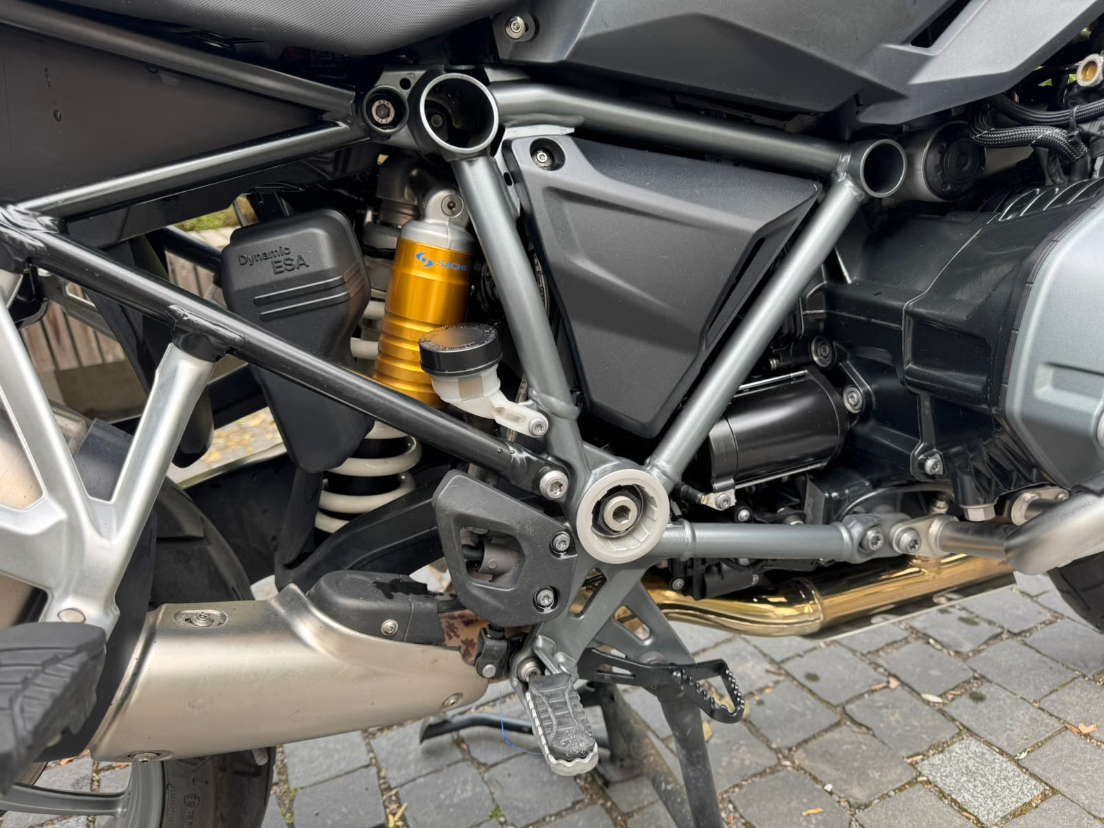 BMW R 1200 GS Exclusive 2018 25