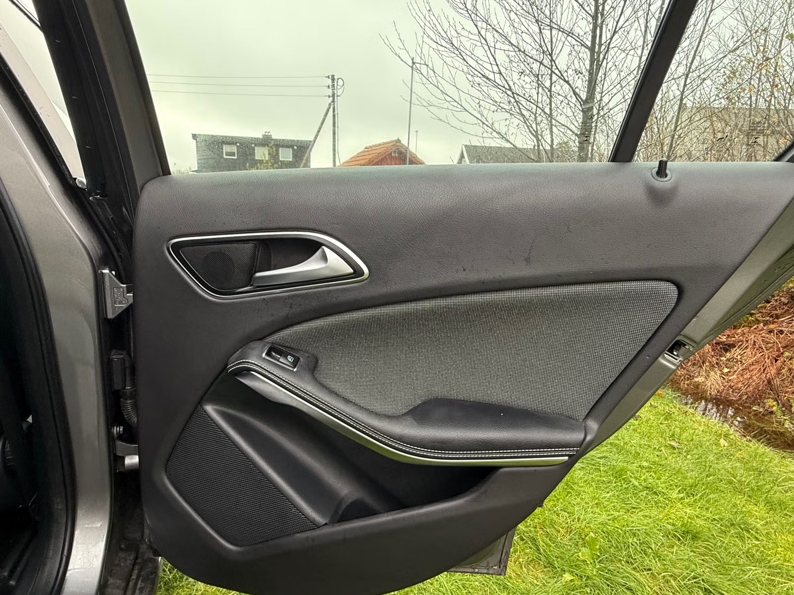 Mercedes-Benz A160 2016 21