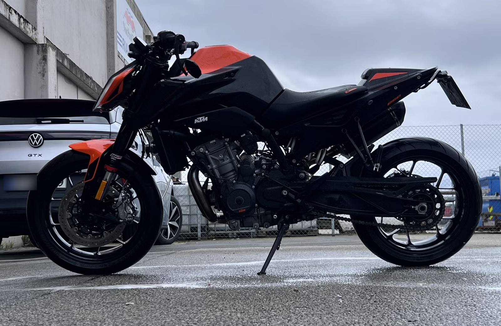 KTM 890 Duke 2021 9