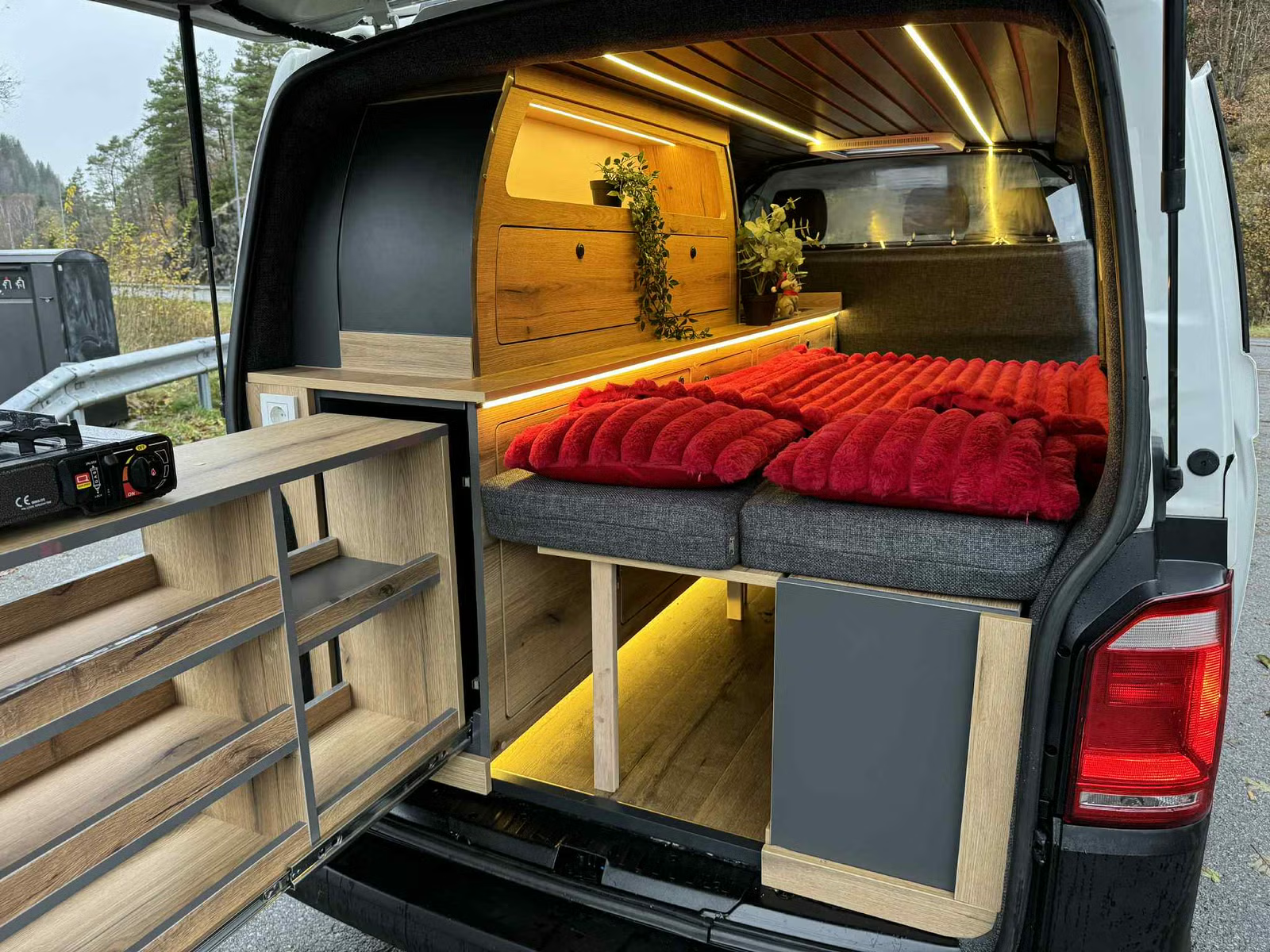 Volkswagen Transporter 2017 19