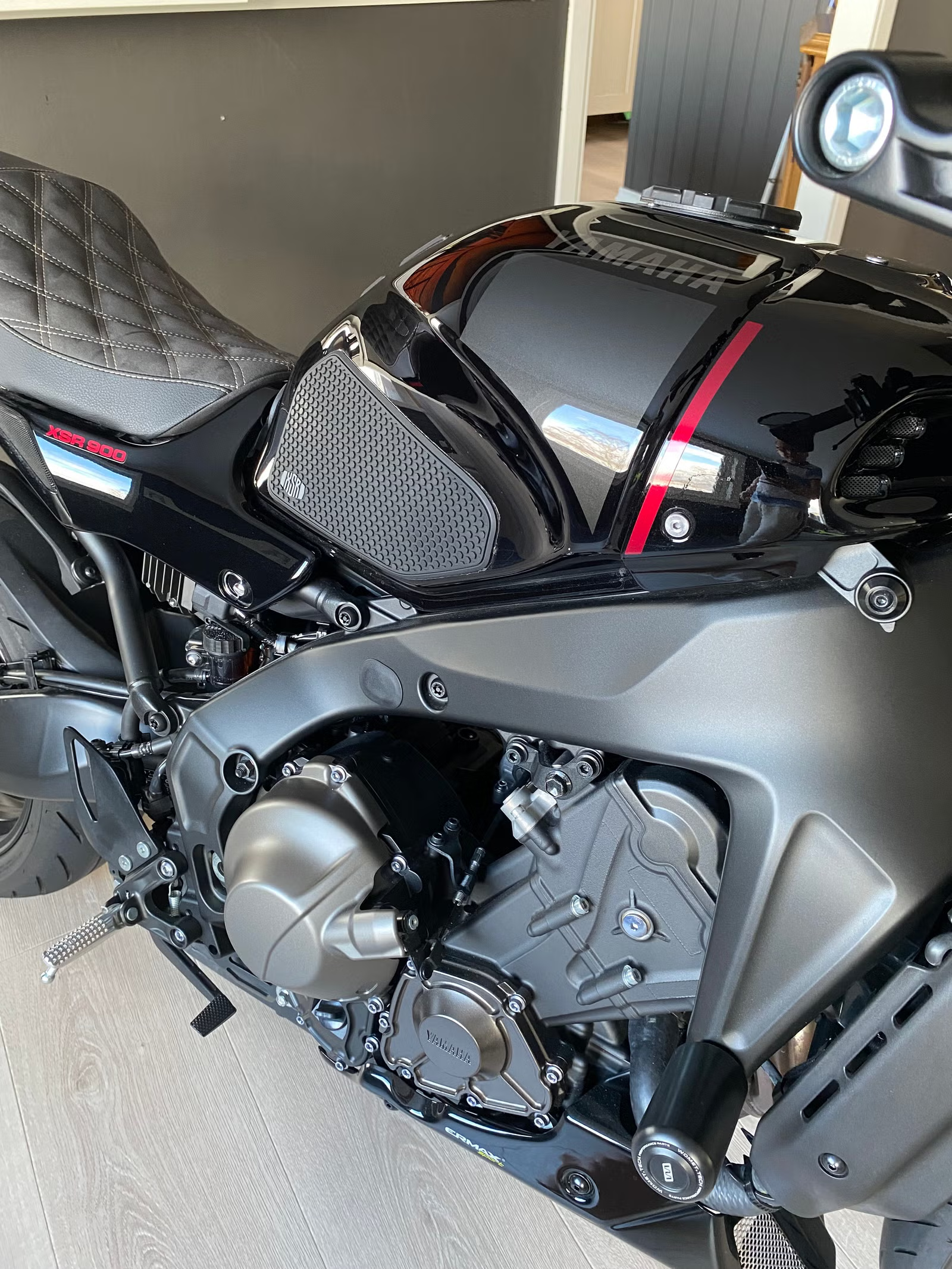 Yamaha XSR 900 2022 8
