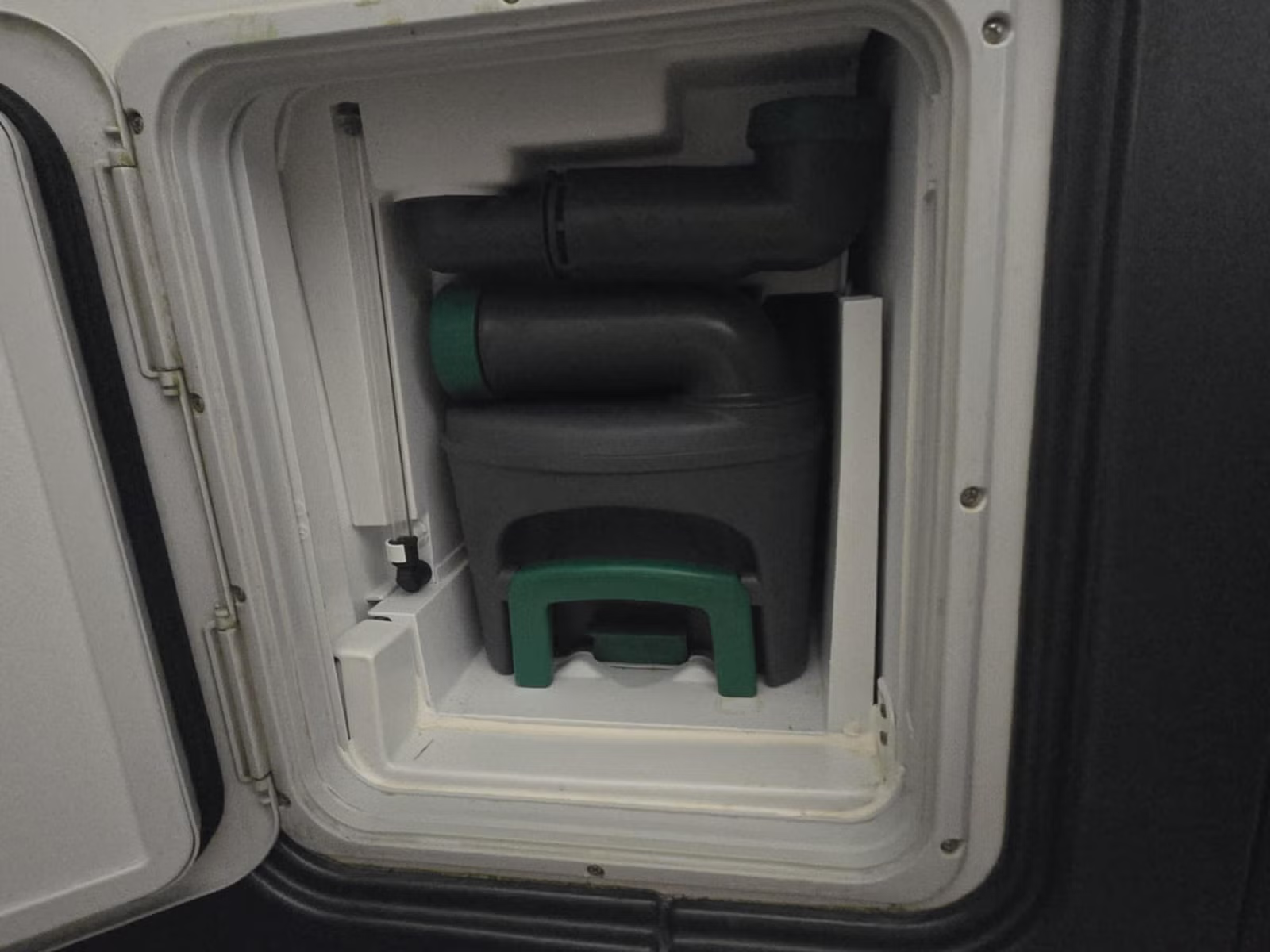 Adria Action 361 2017 21