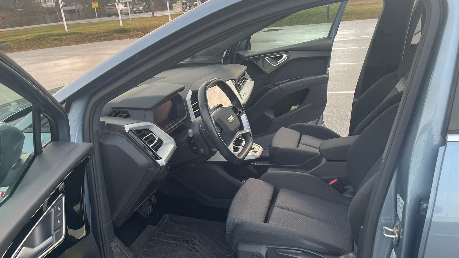 Audi Q4 e-tron 50 quattro Business Plus 2022 14