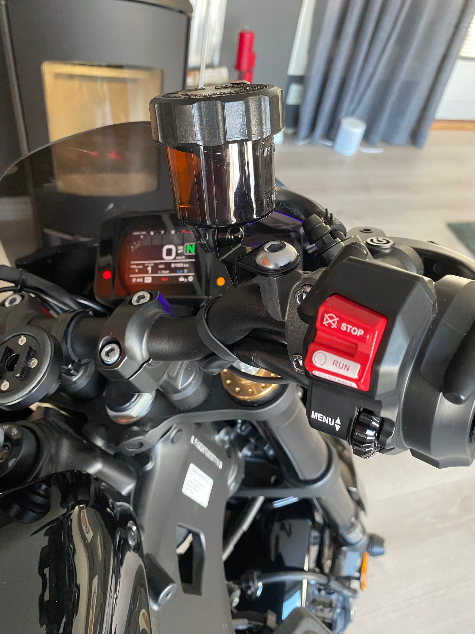 Yamaha XSR 900 2022 16