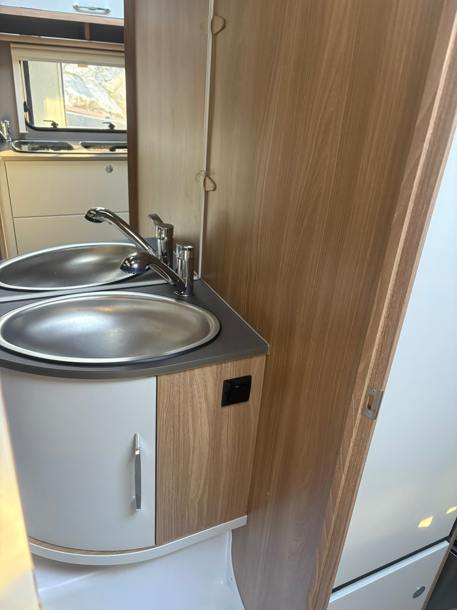 Burstner 510 tk 2022 25