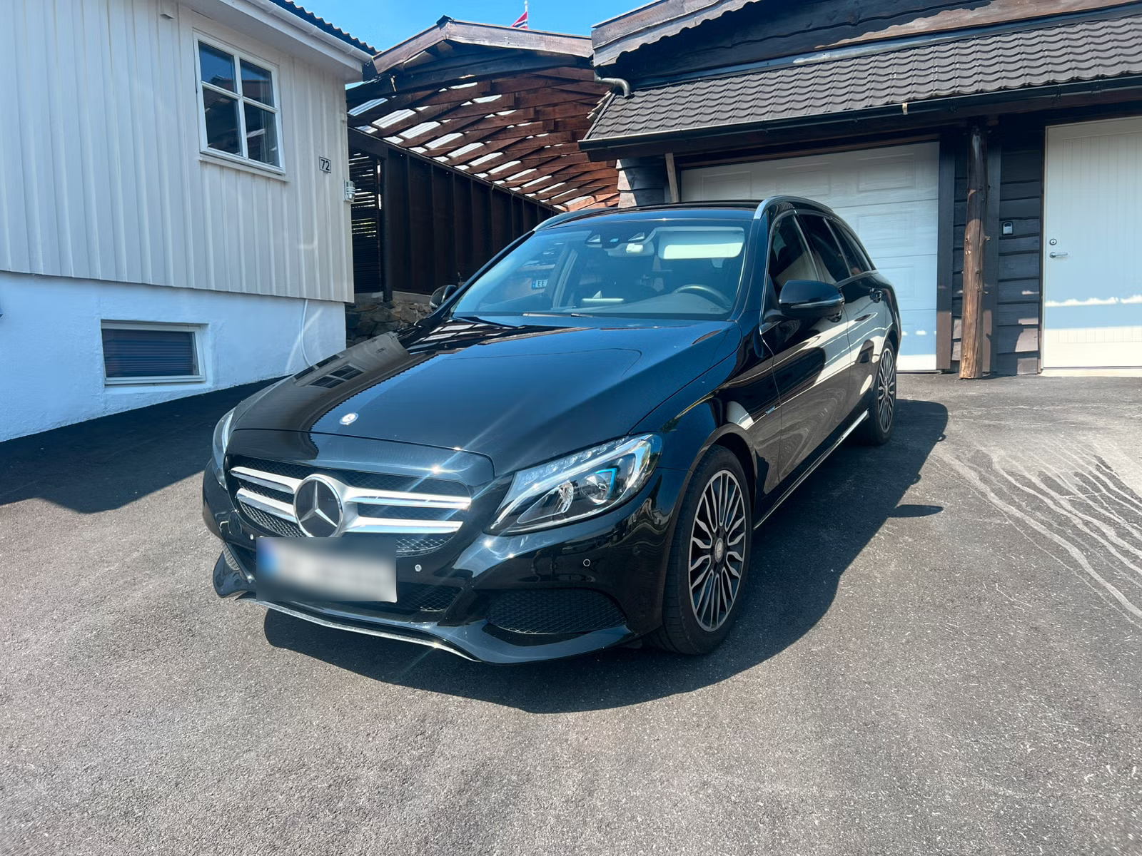 Mercedes-Benz C350e 2016 2