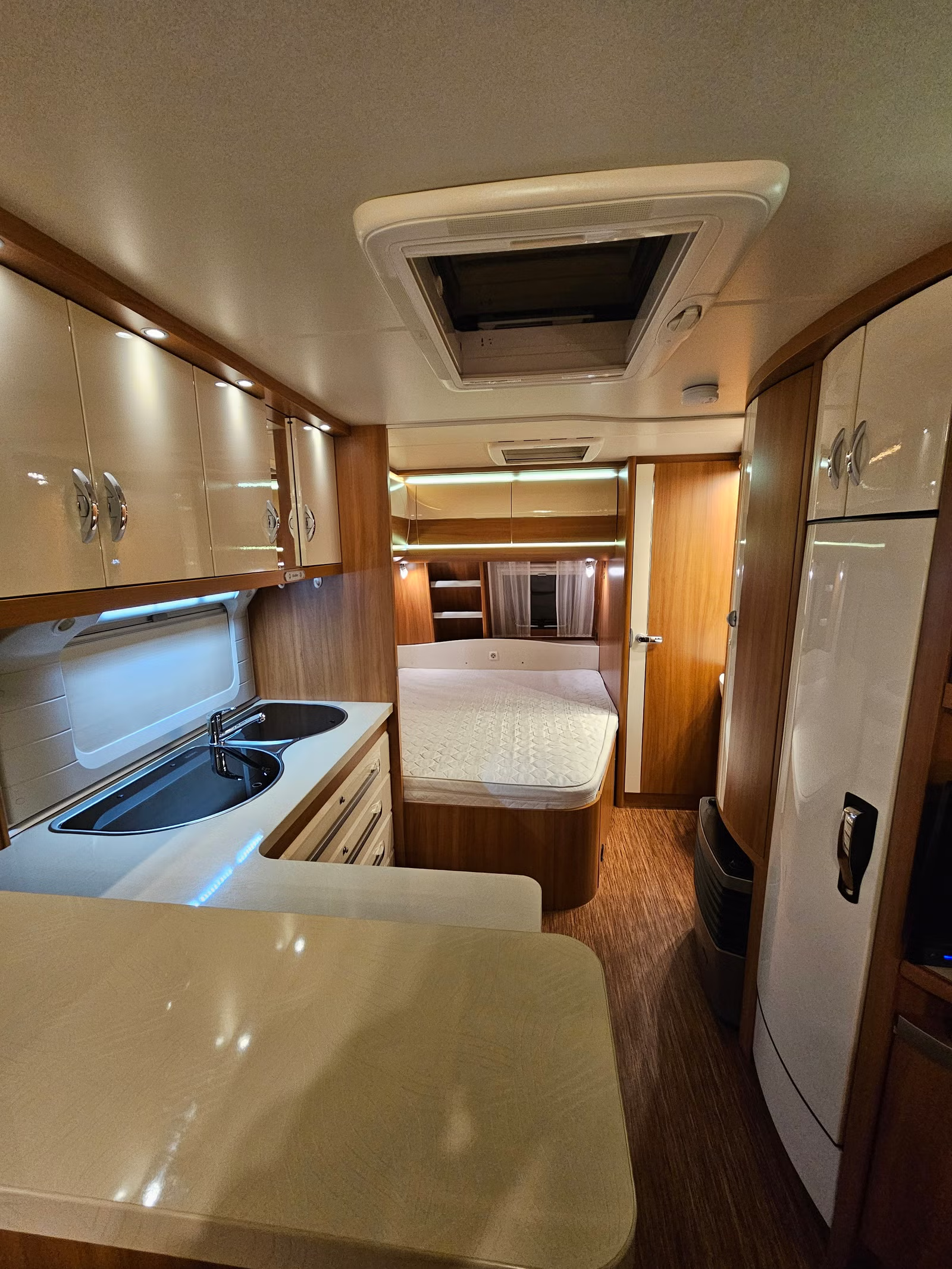 Hobby 560 CFE Excellent 2013 15